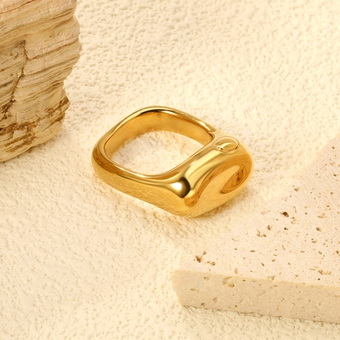 Chunky Signet Ring Stainless Steel 18K Gold Plated Irregular Smooth Surface Minimalist Ins Style Jewelry For Women
