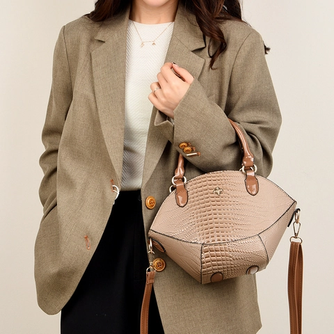 Sac Coquille Rétro Femmes Motif Crocodile Grande Capacité Sac à Main Cuir PU Elégant Sac Bandoulière pour le Quotidien