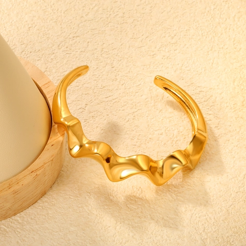 Brazalete De Acero Inoxidable Con Ondas Irregulares Chapado En Oro De 18 Quilates Minimalista Artístico Abierto
