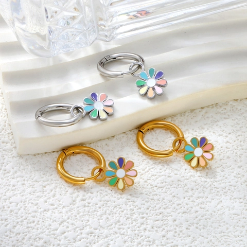 Daisy Charm Hoop Earrings Stainless Steel Colorful Enamel Flower Drip Oil Simple Fashion Jewelry For Women