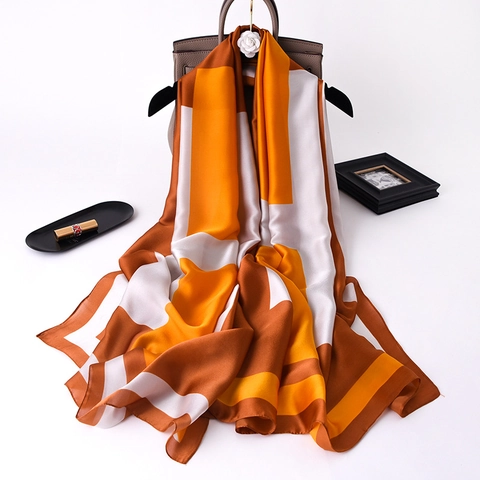 Sciarpa In Raso Satinata Donna Patchwork Geometrico Scialle Leggero Elegante Foulard Da Ufficio Accessorio Di Moda Versatile
