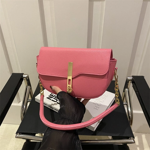Women Litchi Texture PU Leather Saddle Bag Minimalist Metal Clasp Chain Shoulder Bag Versatile Underarm Bag Trendy Purse