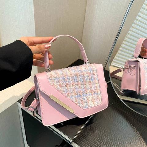 Women Crossbody Bag Elegant PU Leather Tweed Patchwork Handbag Small Square Flap Purse With Metal Trim Adjustable Strap