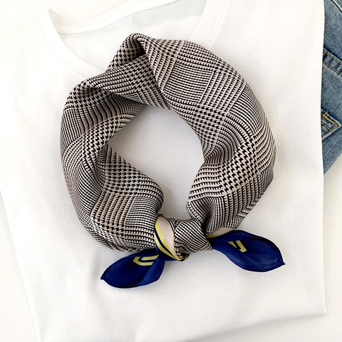 Mode MoerbeiSatijn Vierkante Sjaal Voor Dames Hahnentritt Paisley Print Elegante Halssjaal Satijnn Neckerchief Zonbescherming