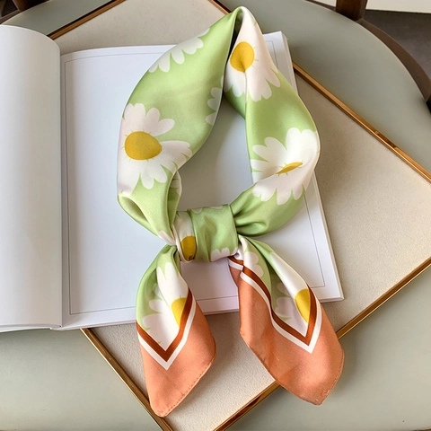 Fashion Square Scarf Satin Satin Like Polyester Floral Daisy Houndstooth Print Neck Scarf Headband For Women Elegant