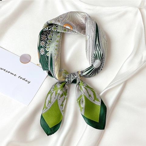 Petit Foulard Carré En Satin De Mûrier Imprimé Floral Rétro Écharpe De Cou Accessoire Cheveux Pour Femmes