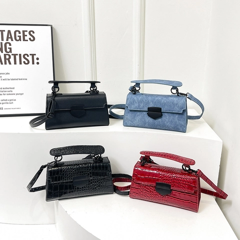 Vintage PU Leather Small Square Crossbody Bag With Crocodile Pattern Top Handle Metal Buckle Chic Women Handbag