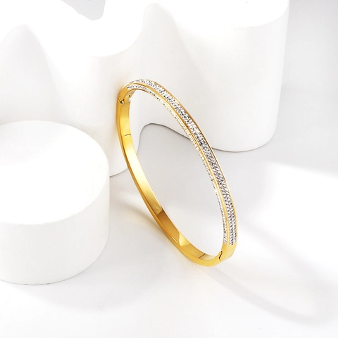 Luxus Vergoldeter Edelstahl Armreif Für Damen Mit Doppelreihigen Strasssteinen Glänzender Geometrischer Schmuck