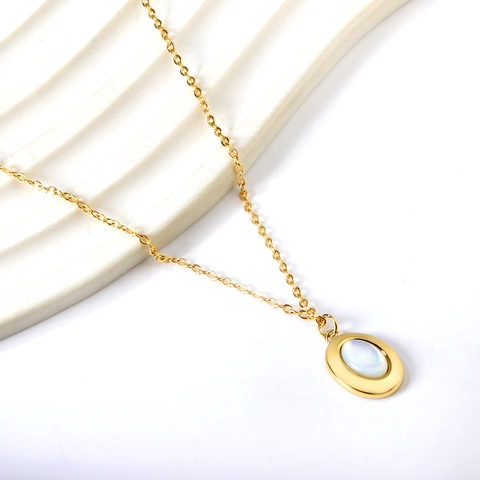 Pendant Necklace Stainless Steel Gold Plated White Mother Of Artificial Pearl Oval Vintage Minimalist Jewelry For Women