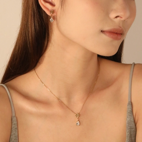 Collana E Orecchini Fiore Zircone Goccia Gioielli Acciaio Inossidabile Pendente Margherita Per Donna Stile Romantico