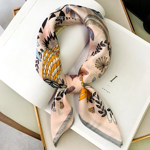 Sciarpa Quadrata Da Donna Con Stampa Artistica Elegante Foulard In Raso Sintetica Morbida Leggera Motivo Illustrazione