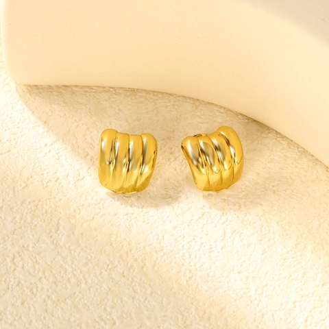 Chunky Ribbed Stud Earrings 18K Gold Plated Stainless Steel Geometric Textured Elegant Jewelry For Women