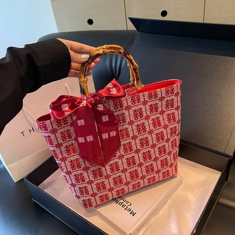 Chinese Style Wedding Gift Tote Handbag Jacquard Canvas Bag With Double Happiness Pattern Bamboo Handle And Scarf