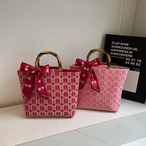 Chinese Style Wedding Gift Tote Handbag Jacquard Canvas Bag With Double Happiness Pattern Bamboo Handle And Scarf