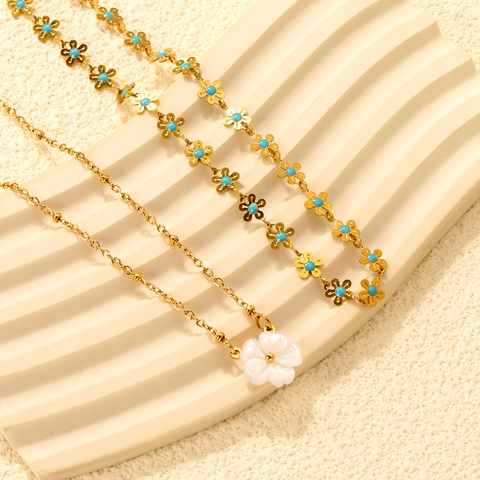 Collier Fleur Plqué Or 18K Acier Inoxydable Nacre Émail Pendentif Élégant Style Frais Bijoux Pour Femmes