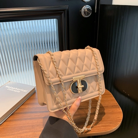 Quilted PU Leather Crossbody Bag Fashionable Flap Small Square Shoulder Handbag With Metal Lock Chain Strap For Women