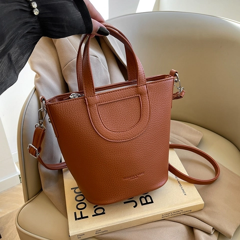 Women Litchi Grain PU Leather Bucket Bag Minimalist Large Capacity Handbag Single Shoulder Crossbody Bag Everyday Purse