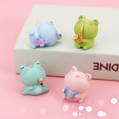 Mini Cute Cartoon Animal Music Band Resin Desk Ornaments Musical Frog Bear Pig Figurines For Office Desktop Decoration Birthday Gift