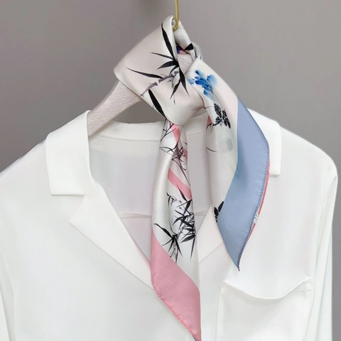 Women Elegant Square Satin Scarf Geometric Pattern Floral Print Lightweight Mulberry Faux Satin Neck Wrap