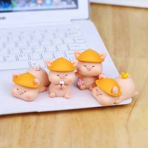 Cute Pink Pig Ornament Resin Figurine Desk Decor Healing Style Japanese Miniature Animal Statue For Home Office Car Gift