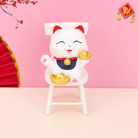 Lucky Cat Maneki Neko Resin Figurine Wealth Fortune Gold Ingots Desk Car Interior Decor Gift Chinese Style