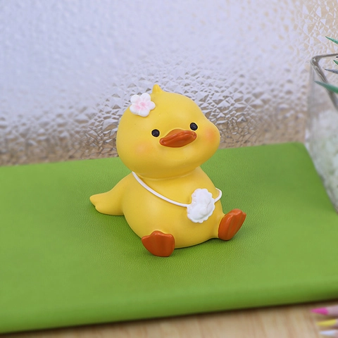 Cute Cartoon Animal Figurines Resin Mini Cat Duck Bear Pig Sheep Rabbit Car Dashboard Office Desktop Decor Kawaii Ornament