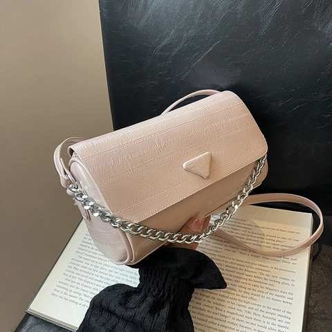 Women Cylinder Crossbody Bag Solid Color Chain Strap PU Leather Shoulder Bag Triangle Design Handbag Evening Clutch Bag