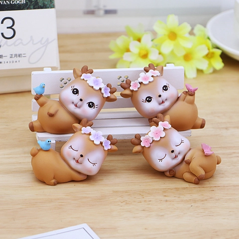 Cute Resin Deer Ornament With Flower Crown Bird Butterfly Desktop Decoration For Home Car Office Girls Gift