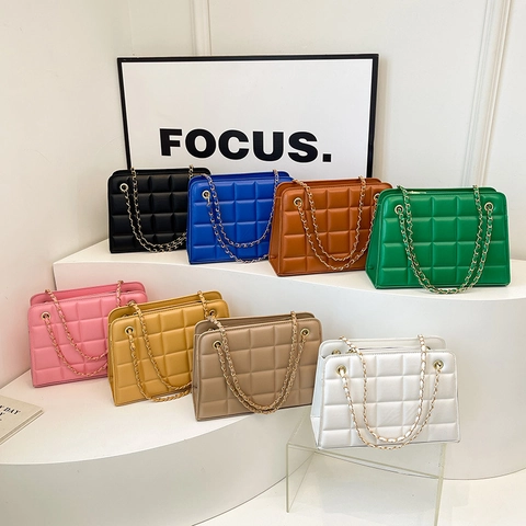 Women PU Leather Quilted Shoulder Bag Retro Grid Pattern Small Square Crossbody Purse With Gold Chain Strap Elegant