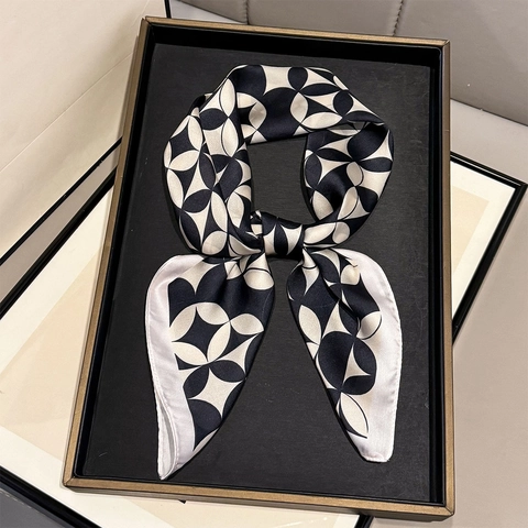 Elegant Square Scarf Satin-Like Satin Polyester Geometric Floral Pattern Headscarf For Women Neck Scarf Hair Wrap