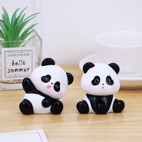 Simpatica Statuina di Panda in Resina Statua di Animale Mini Decorazione per Scrivania Interni Auto per Casa Ufficio Regalo