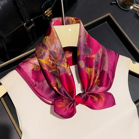 Women Mulberry Satin Square Scarf Elegant Rose Floral Print Thin Satin Neckerchief For Spring Retro Style