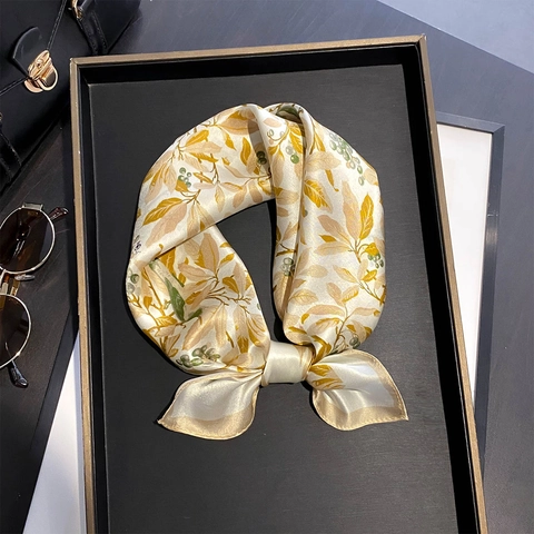 Mulberry Satin Square Scarf Women Elegant Leaf Print Neck Scarf French Style Versatile Satin Headband