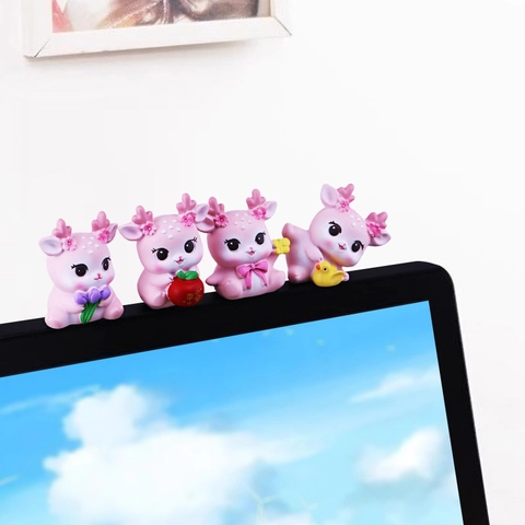 Kawaii Pink Resin Deer Figurine Cute Cartoon Animal Desktop Ornament Desktop Computer Screen Decoration Home Office Car Decor Accessory