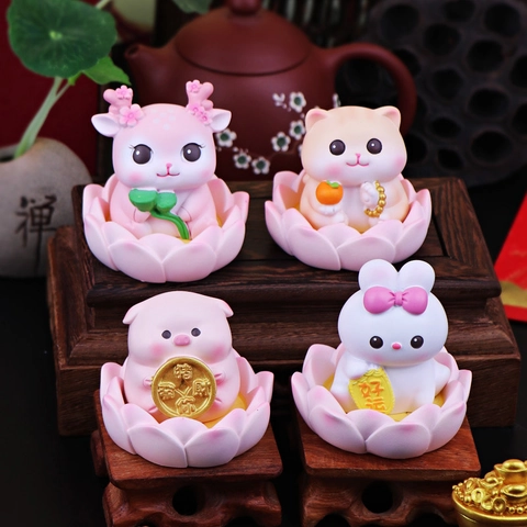 Cute Resin Animal Figurines In Lotus Base Zen Style Desktop Decor Cat Pig Deer Rabbit Office Desk Ornament Home Decorations