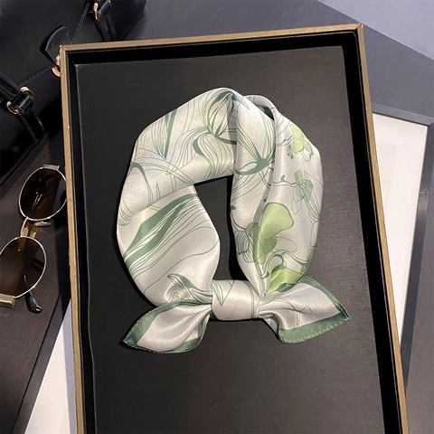 Pure Mulberry Satin Scarf Small Square Green Leaf Plant Print Elegant French Style Neck Kerchief For Women
