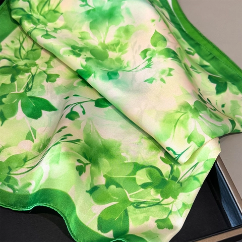 Elegante Foulard Quadrato Raso Donna Stampe Floreali Poliestere Effetto Raso Uso Quotidiano E Vacanze Accessorio Decorativo