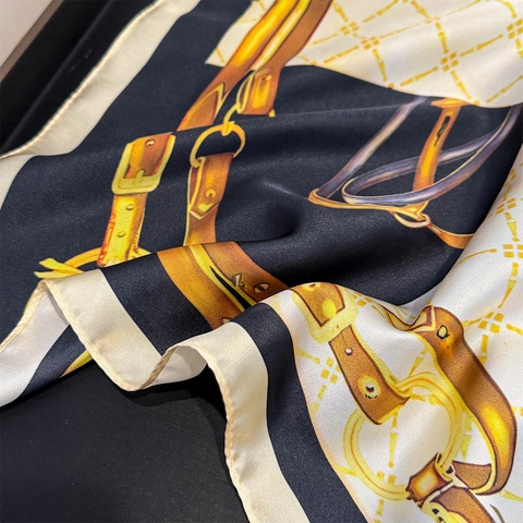Elegante Vierkante Sjaal Met Equestre Print Satijnachtig Satijn Retro Ketting Decoratieve Halssjaal Voor Dames