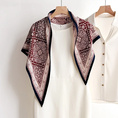Paisley Print Triangle Scarf Shawl Polyester Satin Feel Sun Protection Lightweight Elegant Retro For Women