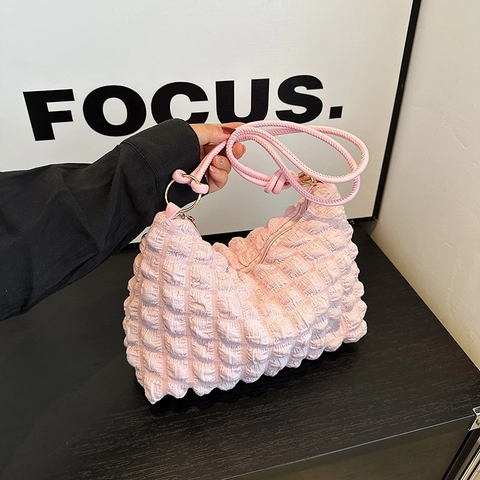 Women Shoulder Bag Pleated Bubble Texture Underarm Hobo Cloud Handbag Minimalist Trendy Summer Fashion