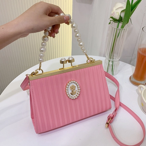 Damen Vintage Künstliche Perle Griff Abendtasche PU Leder Plissee Umhängetasche Mit Kamee Abzeichen Für Party Hochzeit Bankett