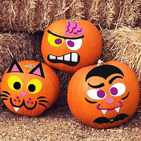Rouleau D'Autocollants D'Halloween Visage De Citrouille Expressions De Dessin Animé Pour Sac De Bonbons Enveloppe Cadeau Étiquettes