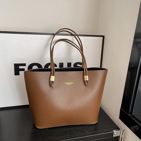 Large Capacity Tote Bag PU Leather Minimalist Shoulder Handbag For Women Commuter Vintage Style Solid Color Zipper Bag