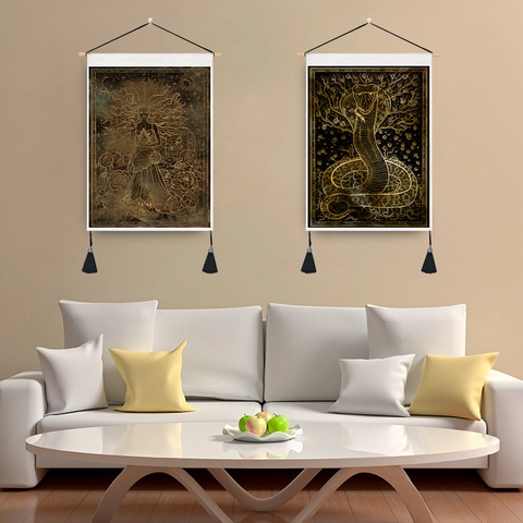 Arazzo Da Parete Nero Oro Dea Serpente Motivo Mistico Stile Tarocchi Tessile Decorativo Con Asta In Legno E Nappine