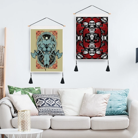 Gotische Schedel Roos Wandkleed Met Houten Stok En Kwastjes Polyester Stof Mystieke Wolf Decoratieve Rol