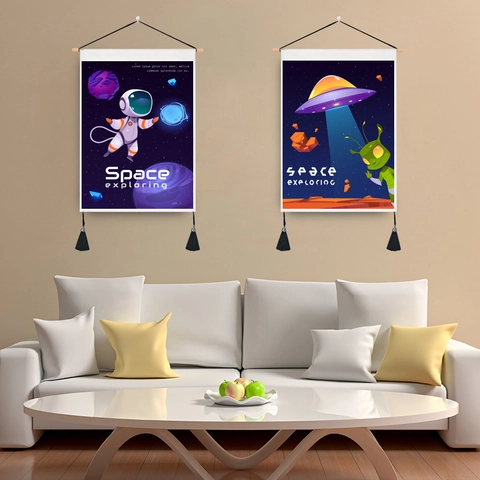 Space Exploration Wall Scroll Tapestry Poly-Cotton Cartoon Astronaut Planet Hanging Painting With Wooden Pole And Tassels