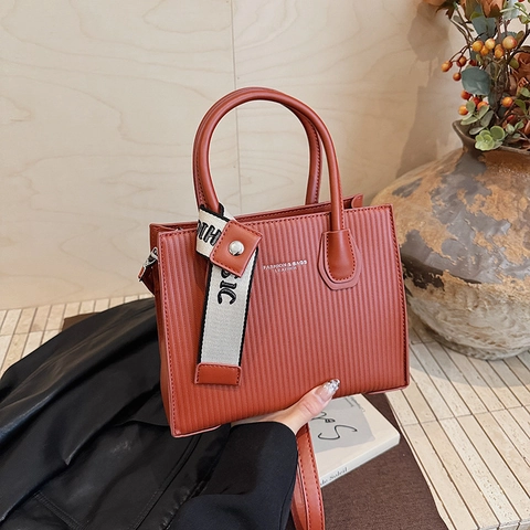 Vertical Pleated PU Leather Crossbody Bag Women Small Square Tote With Ribbon Decor Fashion Shoulder Handbag