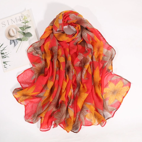 Women Retro Floral Print Bali Yarn Scarf Large Flower Polyester Shawl Lightweight Breathable Sun Protection Wrap Elegant Fashion Accessories