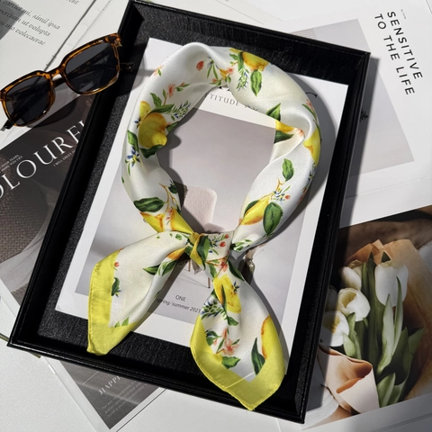 Vierkante Sjaal Satijn Satijnachtig Citroen Bloemenprint Hoofddoek Halstuk Franse Retro Stijl Dames Accessoire