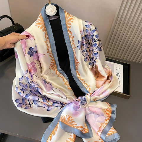 Sciarpa Elegante In Raso Effetto Raso Grande Stampa Floreale Motivo Cervo Scialle Lungo Protezione Solare Per Donna